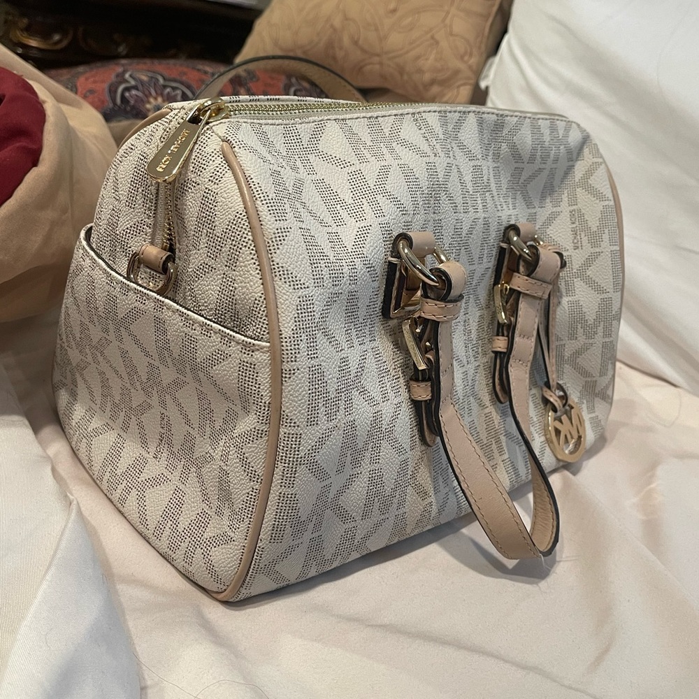 Michael Kors Grayson Satchel